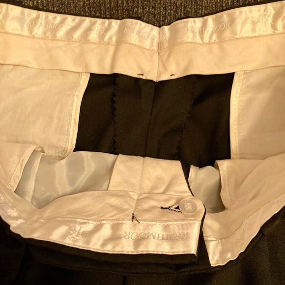 Mens dress pants. Very nice. Tailored -38/32 - Picture 3 of 6